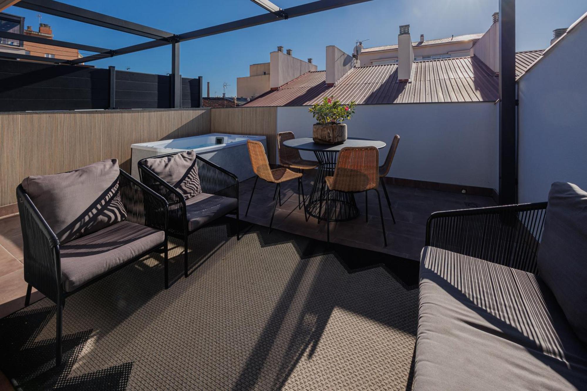 Atico Duplex Playa Area Barcelona Con Spa Exterior Монтгат Екстериор снимка